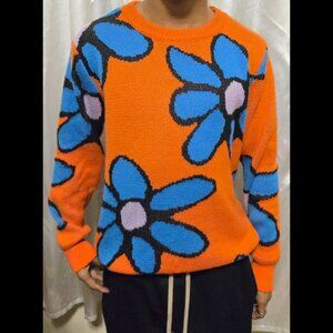 unisex orange flower sweater w. matching beenie